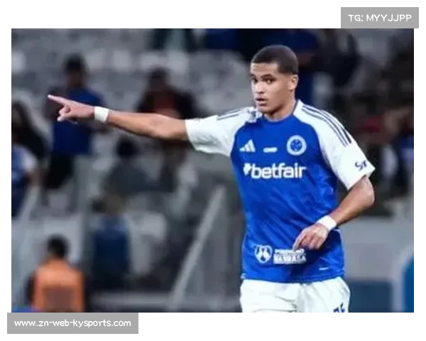 多特蒙德签下17岁巴西后卫普拉特斯，转会费700万欧元