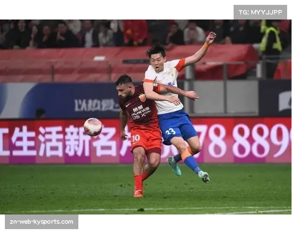 山东泰山vs上海海港，第21分钟，费莱尼头球破门，泰山1-0领先